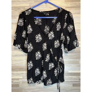 Lucky Brandy Bell Sleeve V-neck Side Tie Black And Floral Print Large #315